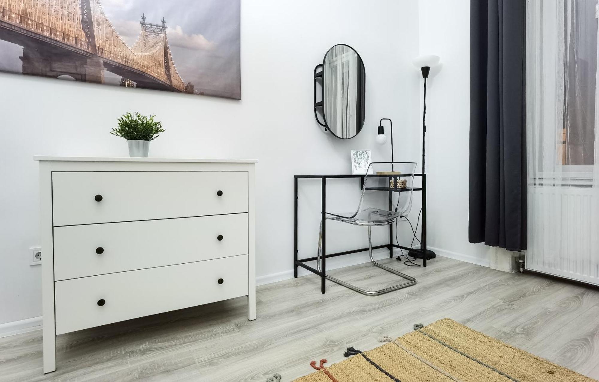 Perfect Location,Newly Decorated Modern, Large Place 60 M2, Really Quiet So You Can Have A Good Night Sleep, Ac, Netflix, Smart Tv, High-Speed Internet, World Famous New York Cafe Only 10 Minutes Walk 布达佩斯 外观 照片